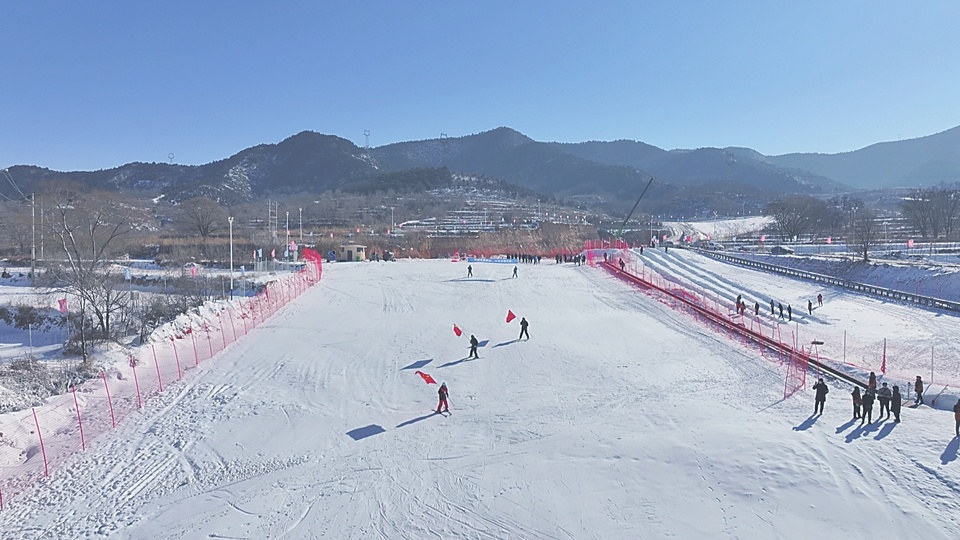 探索最新滑雪场，冬季运动的魅力与无限可能